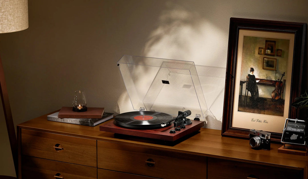 Essential-Features-to-Consider-When-Choosing-the-Right-Turntable AngelsHorn